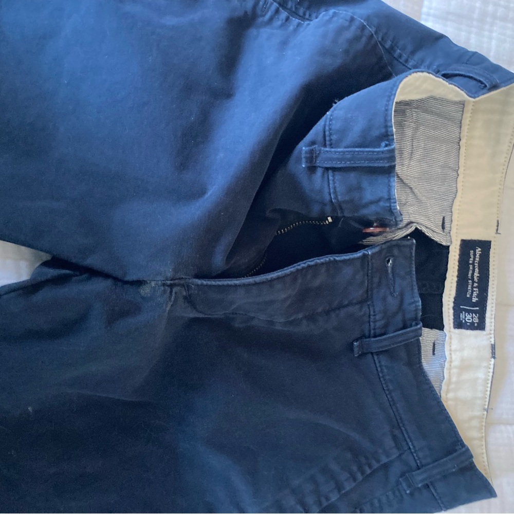Abercrombie & Fitch navy super skinny stretch pants size 28w x 30 L